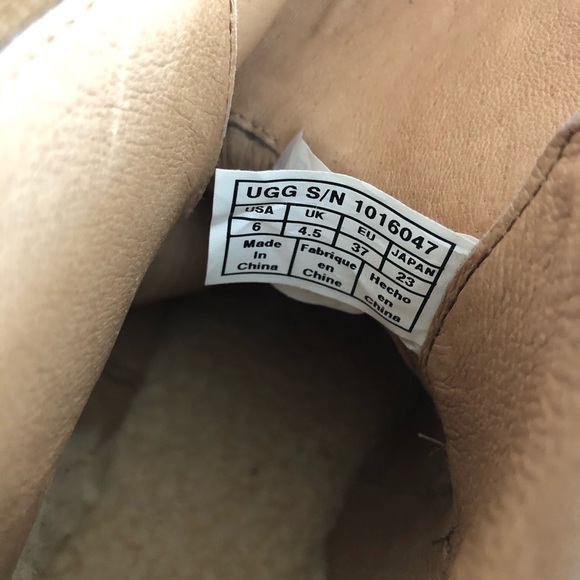 UGG Cara Fringed Suede Boots - Picture 6 of 8